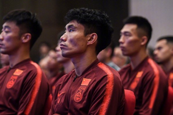 中国足协：17人被“终身禁足”