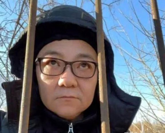 董路不要拿不实信源妖魔化小黑