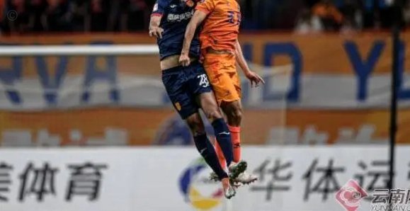 中超：玉昆1-1铜梁龙，克莱伯头球破门，肯帕努点射扳平